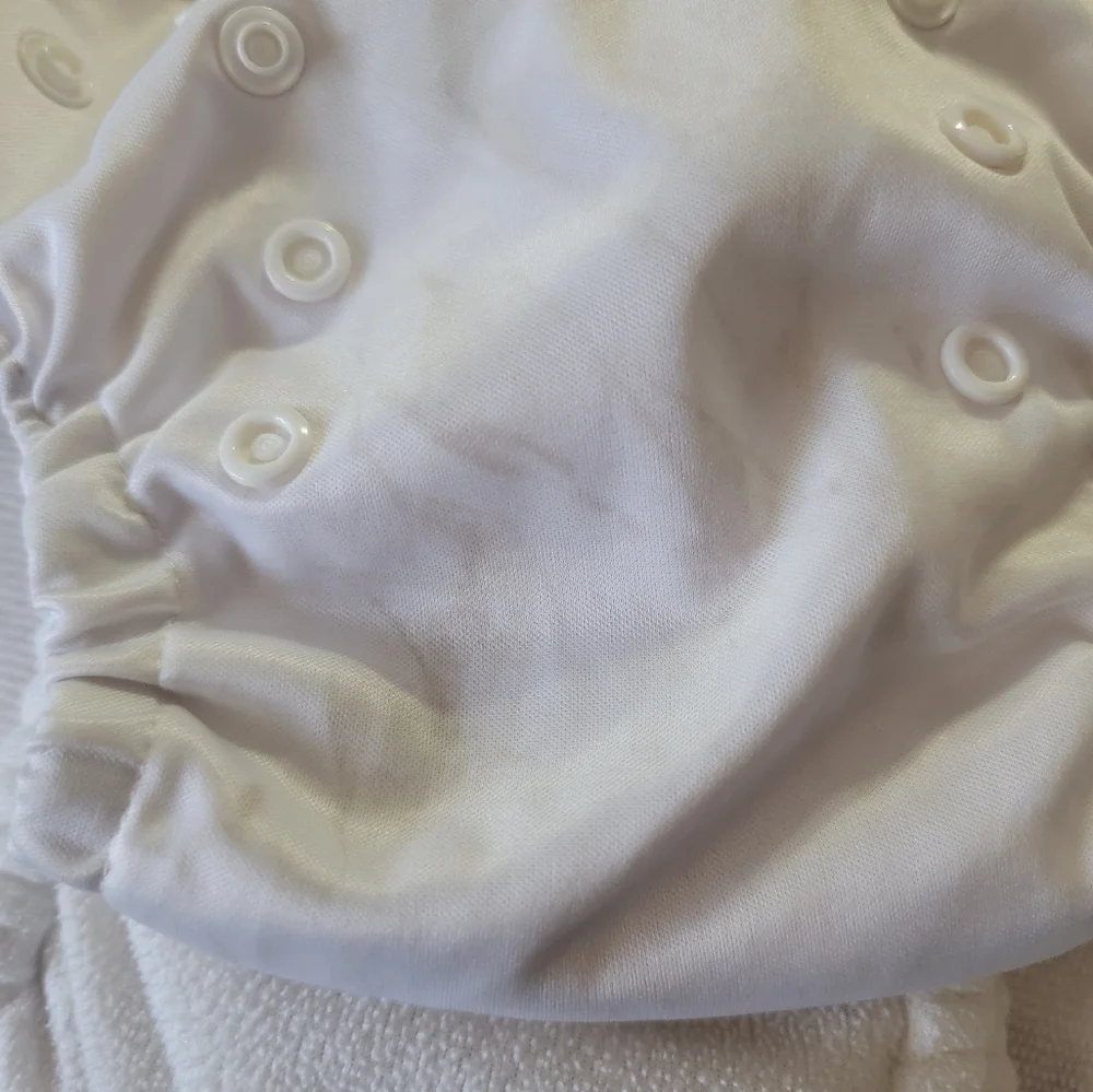 Cloth diapers